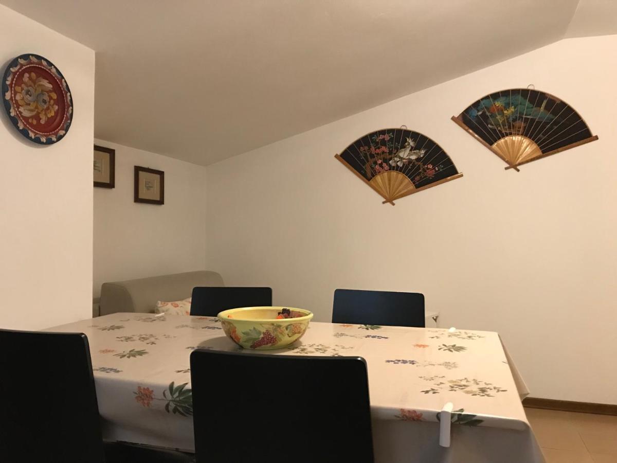 B&B Bunela Costa Volpino Eksteriør billede